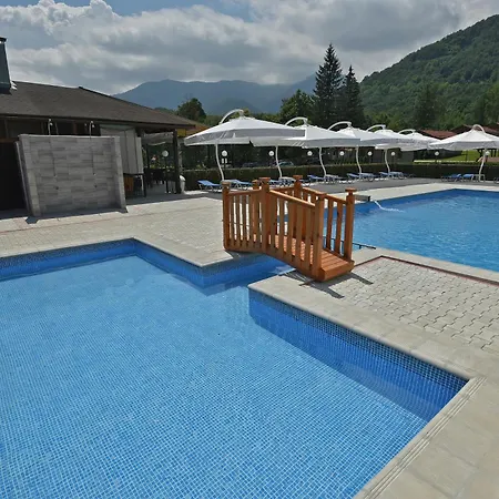 почивен комплекс минкови бани 3* Вършец